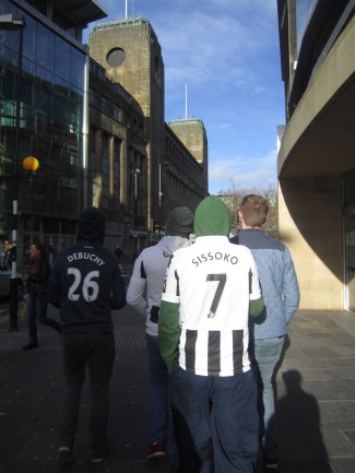 Debuchy and Sissisko on their way to the Newcastle United changing rooms at St James's Park
