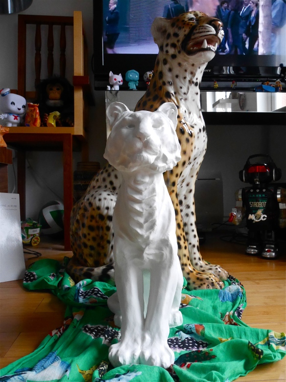 Tiger Sculpture painted white, prepared for drawing on